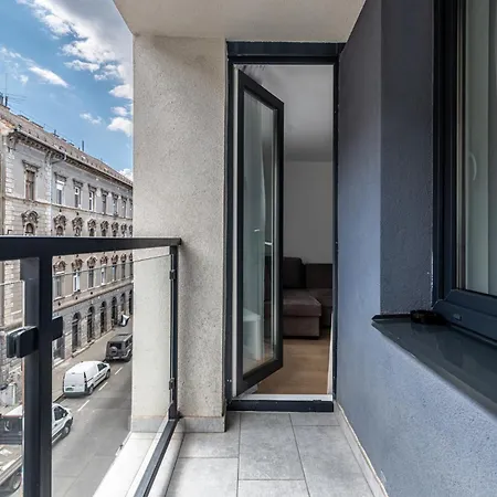 Apartman Maria's Family With Free Parking