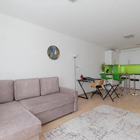 Apartment Maria's Family With Free Parking *