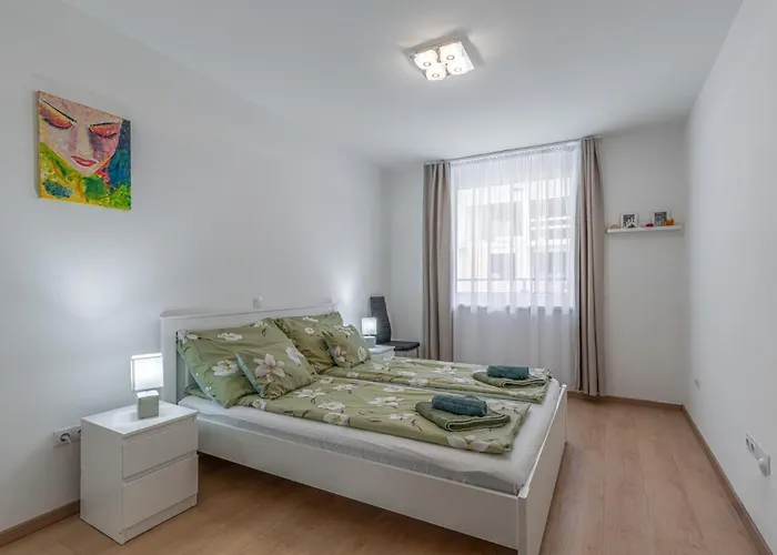 Maria's Family With Free Parking Διαμέρισμα *